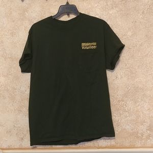 Gildan - dark green t-shirt with short sleeves